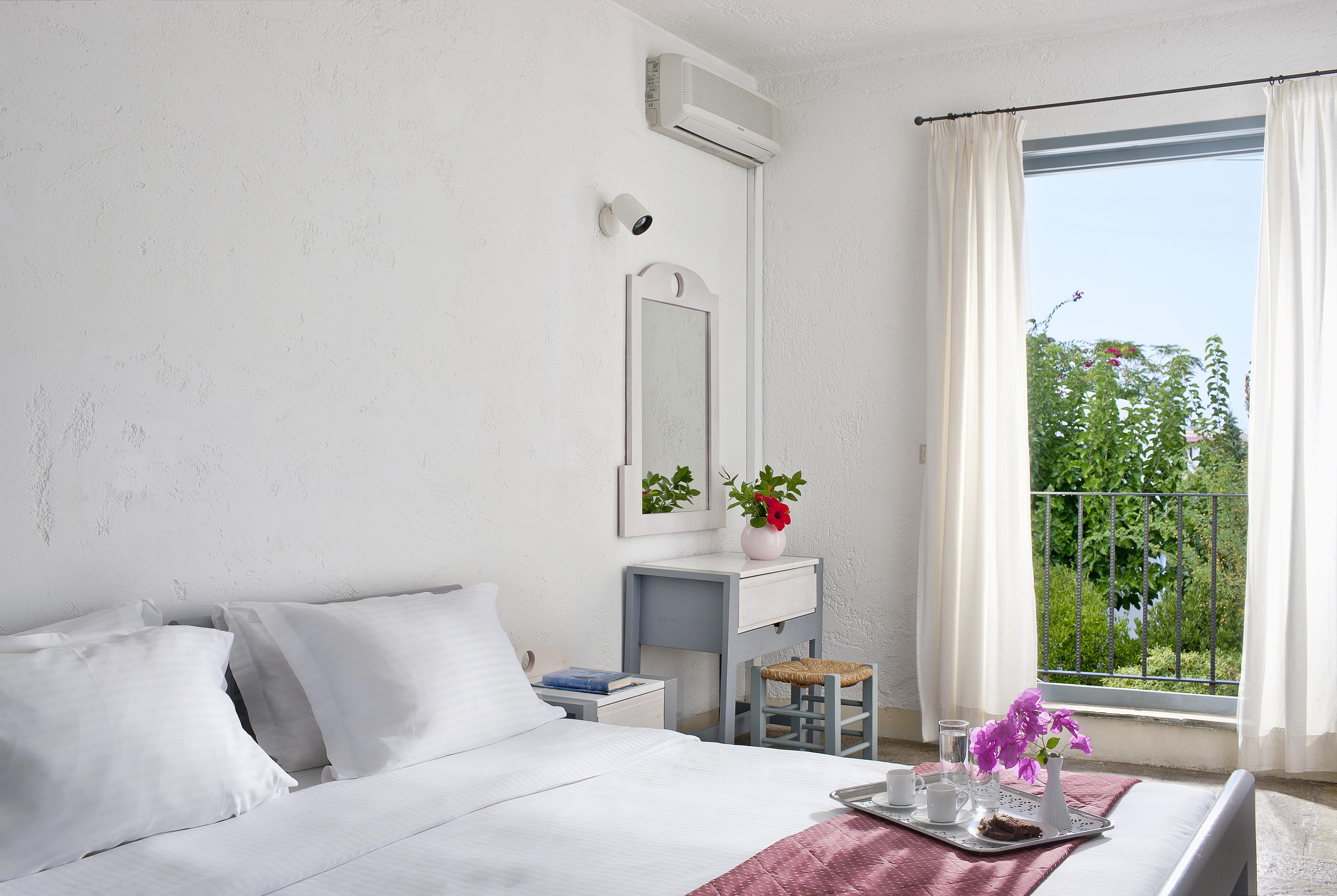 הרסוניסוס Galaxy Suites Boutique Resort מראה חיצוני תמונה