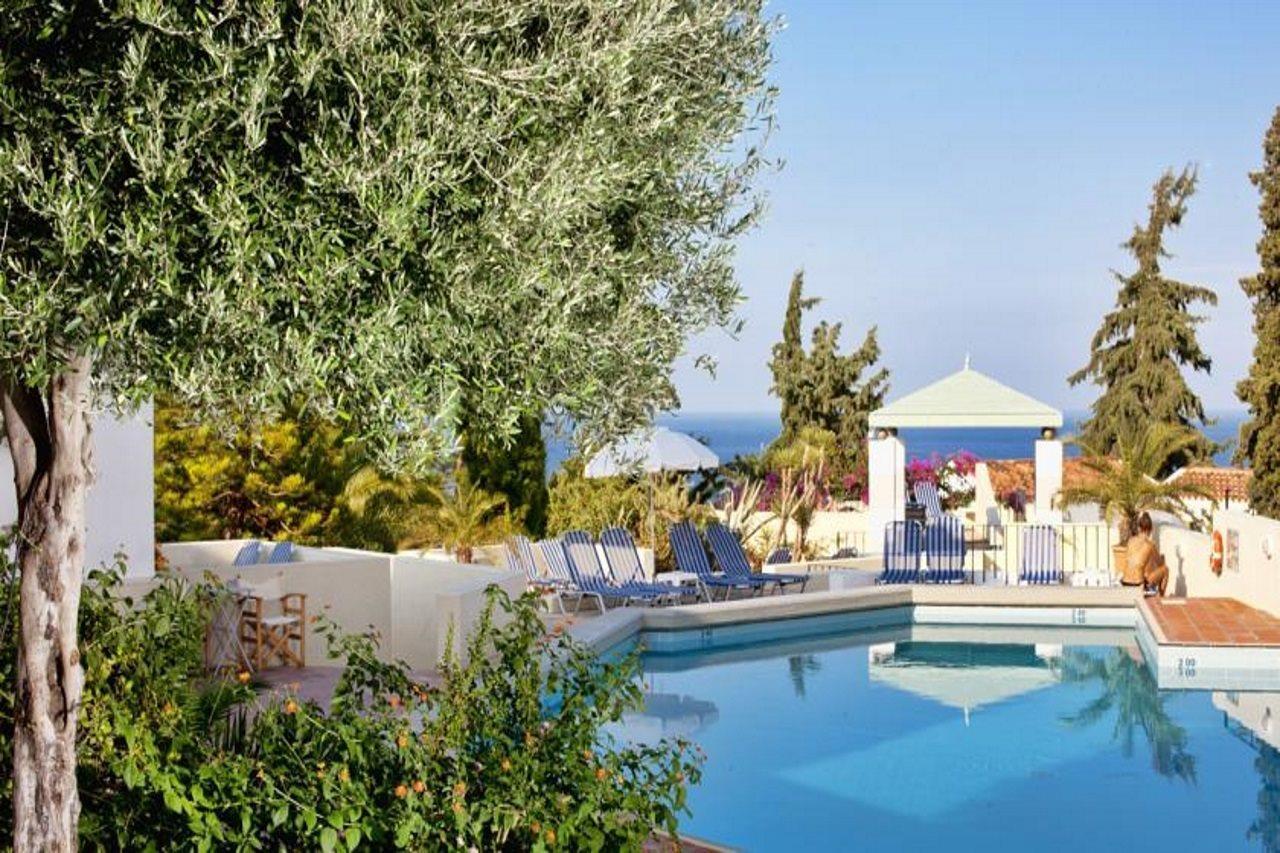 הרסוניסוס Galaxy Suites Boutique Resort מראה חיצוני תמונה