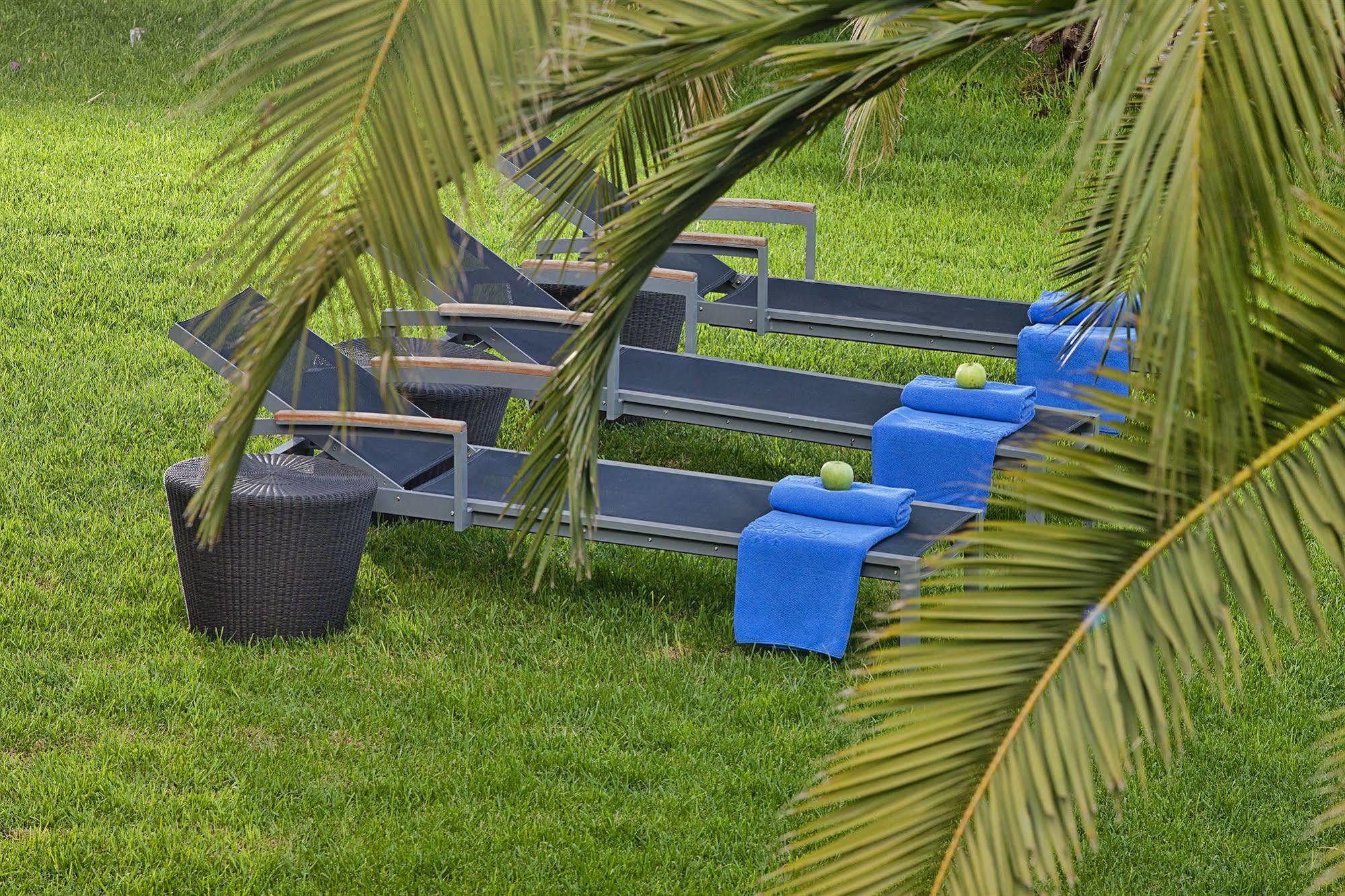 הרסוניסוס Galaxy Suites Boutique Resort מראה חיצוני תמונה